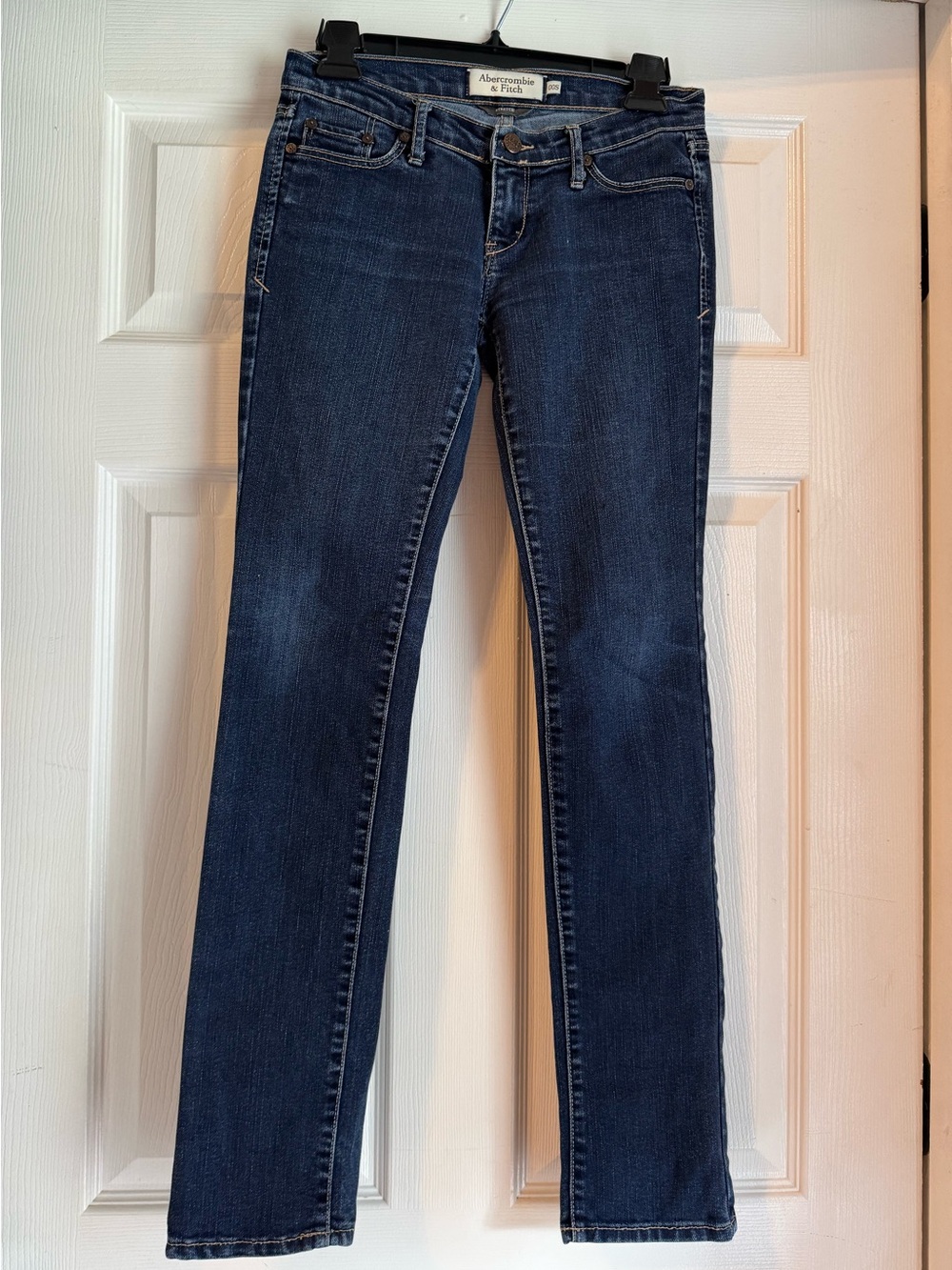 Abercrombie & Fitch Low-Rise Skinny Jeans